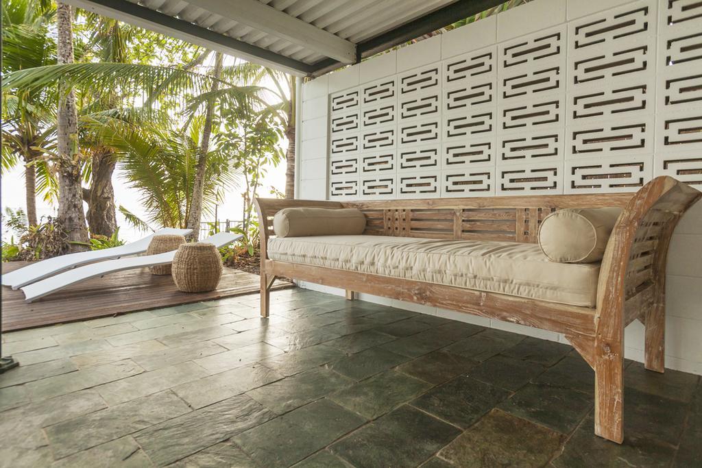 Drift Beach House Getaway Holloways Beach Room photo